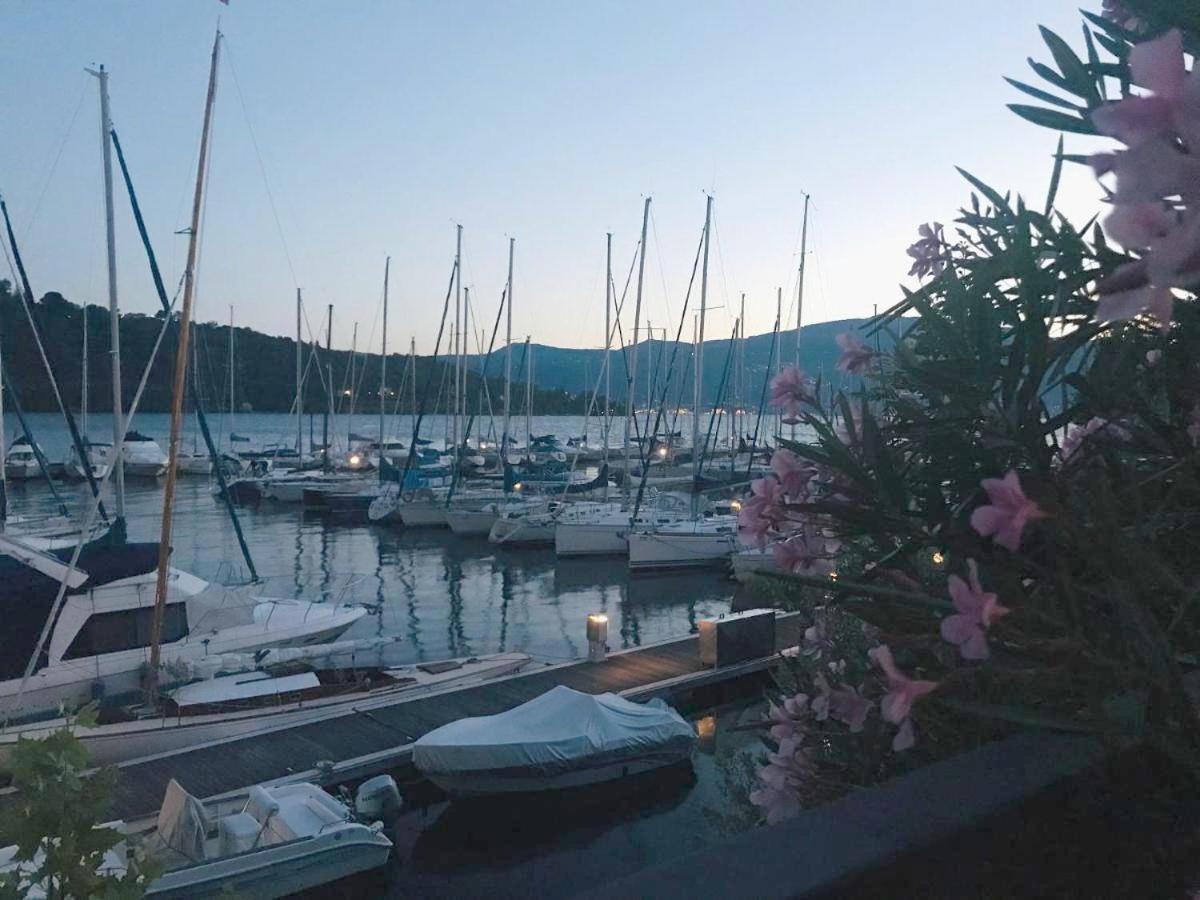 Casa Chia Lago Maggiore Laveno Exterior foto